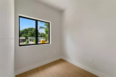 1917 NW 17 St #A, Miami, FL 33125 - Photo 29