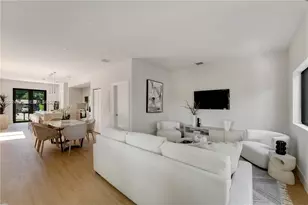 1917 NW 17th St, Miami, FL 33125 - Photo 11