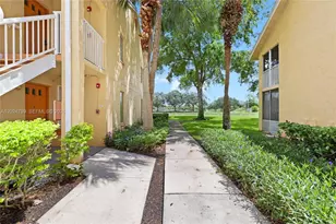 1025 Coral Club Dr, Coral Springs, FL 33071 - Photo 27