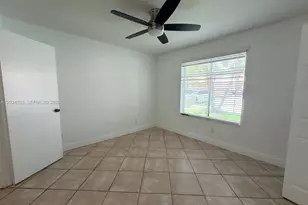 1025 Coral Club Dr, Coral Springs, FL 33071 - Photo 13