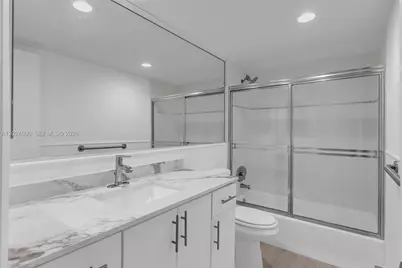 90 Edgewater Dr #1201, Coral Gables, FL 33133 - Photo 23