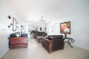 1380 71st St, Miami Beach, FL 33141 - Photo 3