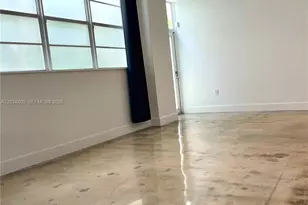 935 Euclid Ave, Miami Beach, FL 33139 - Photo 11