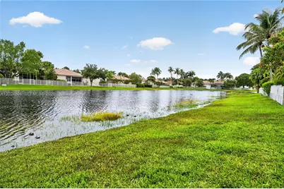 2432 Deer Creek Rd, Weston, FL 33327 - Photo 43