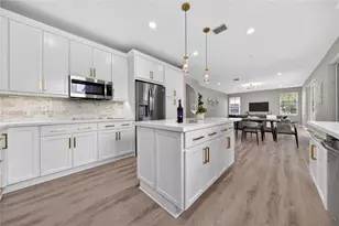 2432 Deer Creek Rd, Weston, FL 33327 - Photo 17