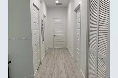 10510 NW 78th Ter #10510, Doral, FL 33178 - Photo 11