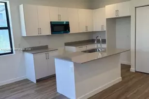 122 NW 10th Terrace, Florida City, FL 33034 - Photo 9