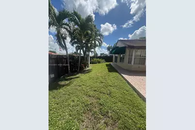 16280 SW 77th Ter, Miami, FL 33193 - Photo 19