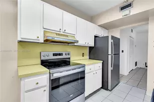4200 Hillcrest Dr, Hollywood, FL 33021 - Photo 31