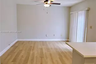 10194 SW 137th Ct, Miami, FL 33186 - Photo 5
