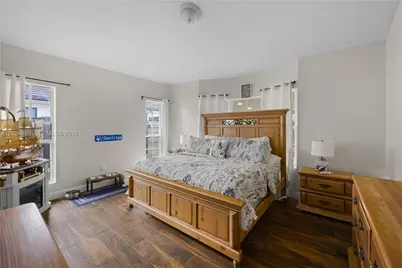 7831 NW 160th Ter, Miami Lakes, FL 33016 - Photo 19