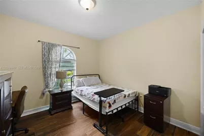 7831 NW 160th Ter, Miami Lakes, FL 33016 - Photo 35