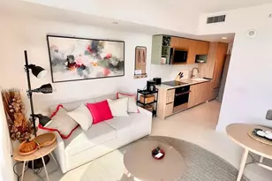 159 NE 6th St, Miami, FL 33132 - Photo 3