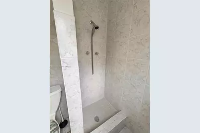 625 W Avenue A, Belle Glade, FL 33430 - Photo 5