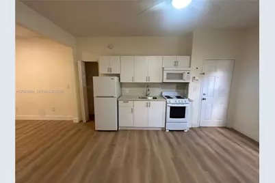 2000 Monroe St #8, Hollywood, FL 33020 - Photo 5