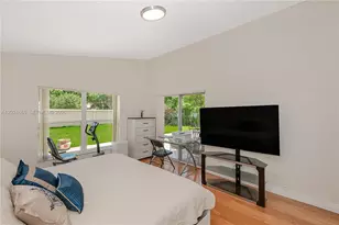 16269 SW 6th St, Pembroke Pines, FL 33027 - Photo 19