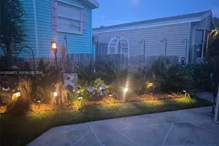 10725 S Ocean Dr, Jensen Beach, FL 34957 - Photo 25