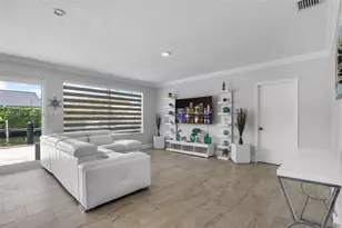 1261 NE 82nd St, Miami, FL 33138 - Photo 27