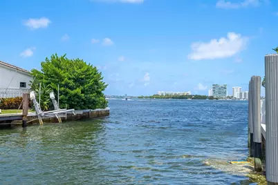 1261 NE 82nd St, Miami, FL 33138 - Photo 55