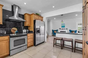 1261 NE 82nd St, Miami, FL 33138 - Photo 15