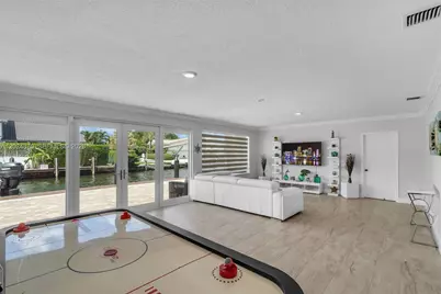 1261 NE 82nd St, Miami, FL 33138 - Photo 23