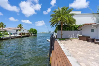 1261 NE 82nd St, Miami, FL 33138 - Photo 5
