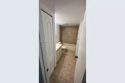 [Address not provided], Miami, FL 33172 - Photo 11