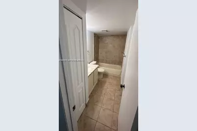 [Address not provided], Miami, FL 33172 - Photo 3