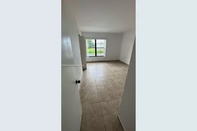 [Address not provided], Miami, FL 33172 - Photo 7