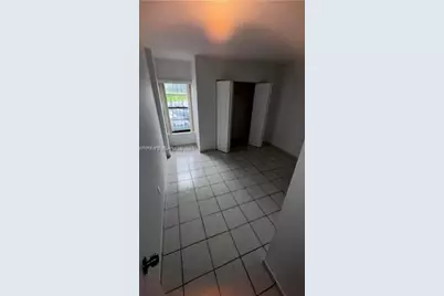 [Address not provided], Miami, FL 33172 - Photo 5