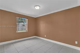 3651 W 2nd Ct, Hialeah, FL 33012 - Photo 9