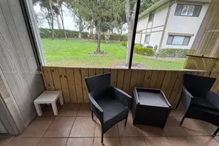 10425 E Clairmont Cir, Tamarac, FL 33321 - Photo 11
