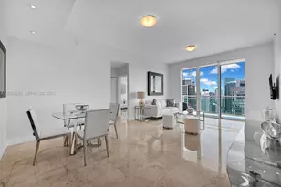 950 Brickell Bay Dr, Miami, FL 33131 - Photo 3