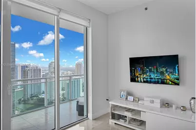 950 Brickell Bay Dr #4204, Miami, FL 33131 - Photo 11