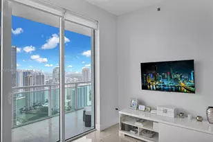 950 Brickell Bay Dr, Miami, FL 33131 - Photo 11