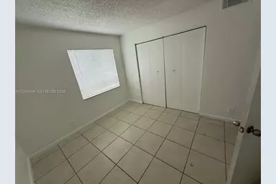 6921 Pembroke Rd #6927, Pembroke Pines, FL 33023 - Photo 9
