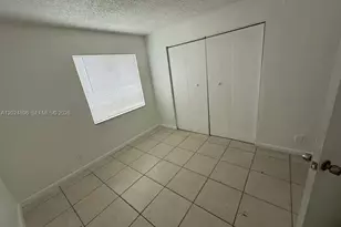 6921 Pembroke Rd, Pembroke Pines, FL 33023 - Photo 9