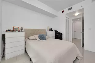 7825 NW 107th Ave, Doral, FL 33178 - Photo 9