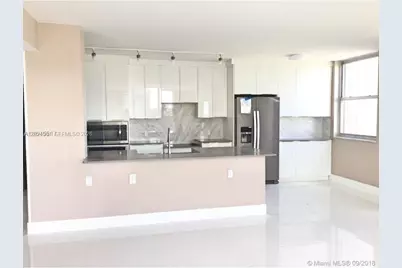 4200 Hillcrest Dr #820, Hollywood, FL 33021 - Photo 17