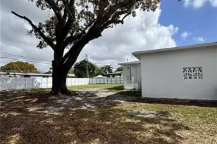 5353 SW 6th St, Miami, FL 33134 - Photo 15