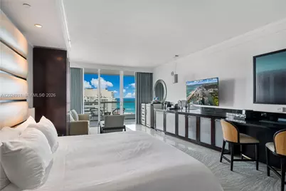 4391 Collins Ave #1002, Miami Beach, FL 33140 - Photo 3