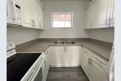 2460 Taylor St #1C, Hollywood, FL 33020 - Photo 5