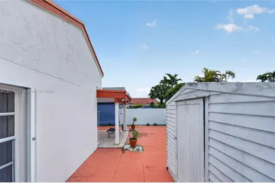 13440 SW 28th St, Miami, FL 33175 - Photo 43
