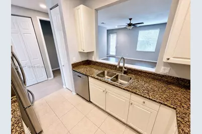 3909 White Peacock Ln, Coconut Creek, FL 33073 - Photo 9