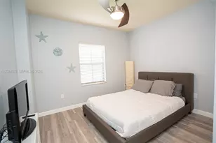 2655 NE 2nd Dr, Homestead, FL 33033 - Photo 13