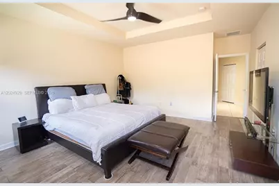2655 NE 2nd Dr, Homestead, FL 33033 - Photo 45