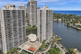 20515 E Country Club Dr, Aventura, FL 33180 - Photo 5