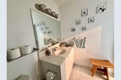 133 NE 2nd Ave #1909, Miami, FL 33132 - Photo 17