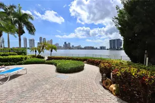 3600 Mystic Pointe Dr, Aventura, FL 33180 - Photo 45