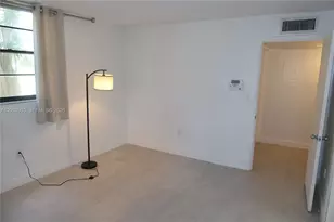 10835 SW 112th Ave, Miami, FL 33176 - Photo 21